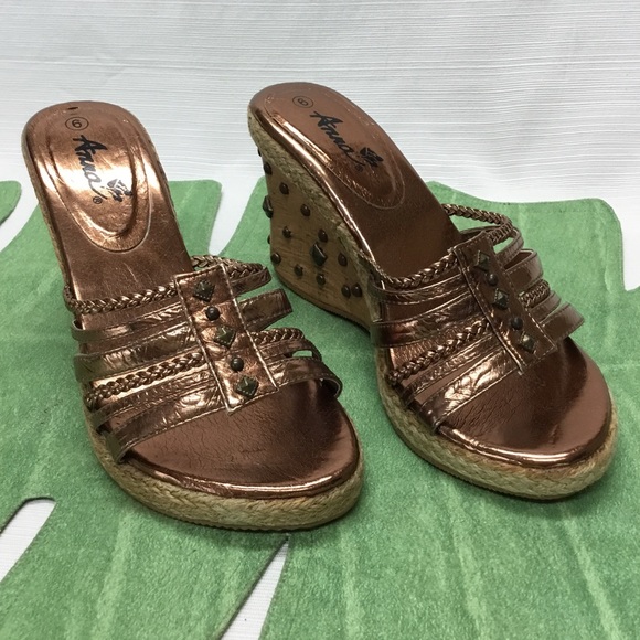 New Embellished Wedges by Anna - Picture 2 of 8